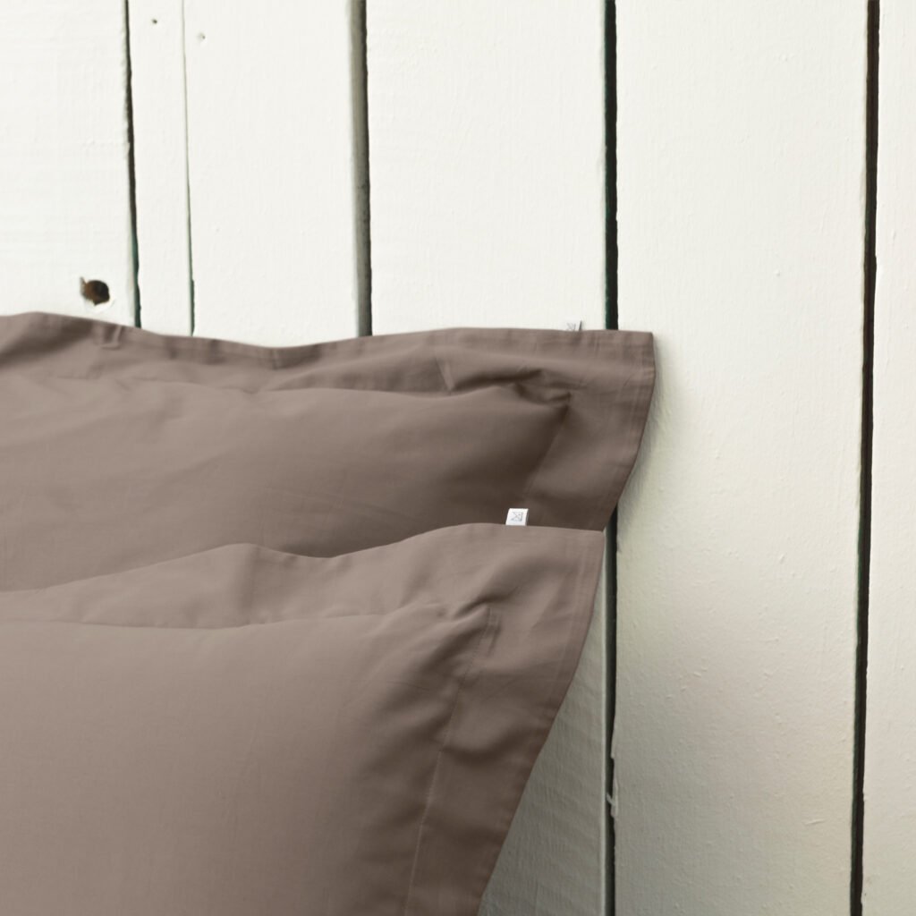 cotton sateen oxford edge pillowcase taupe 2